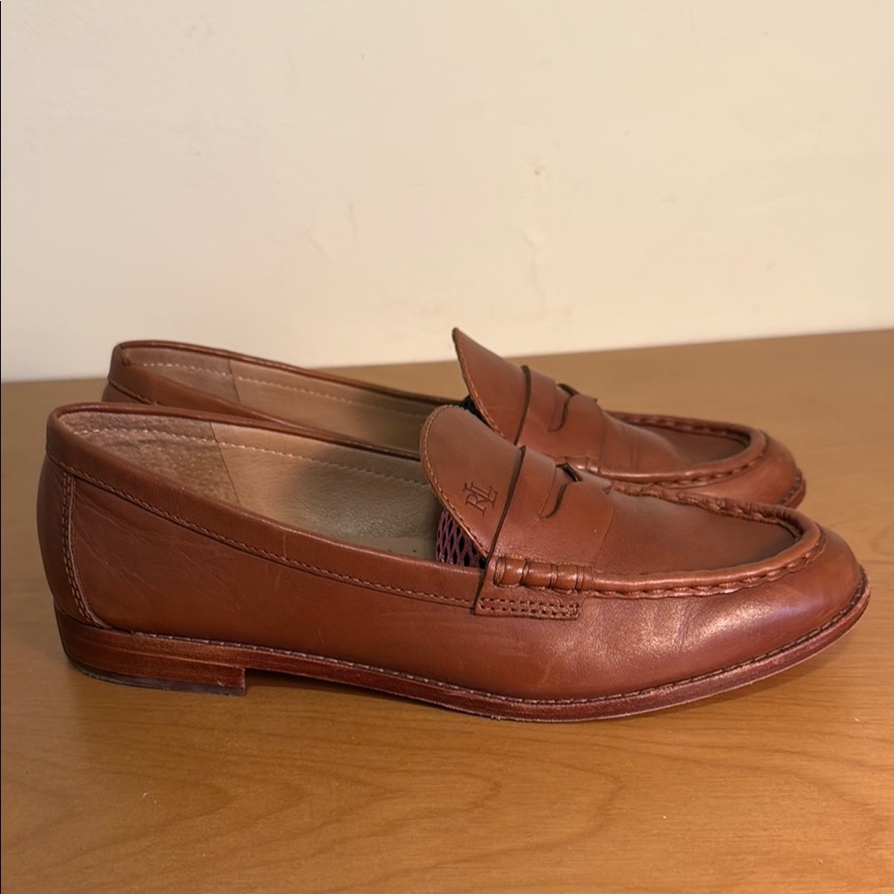 Ralph Lauren Women's Wynnie Loafers - Picture 3 of 10